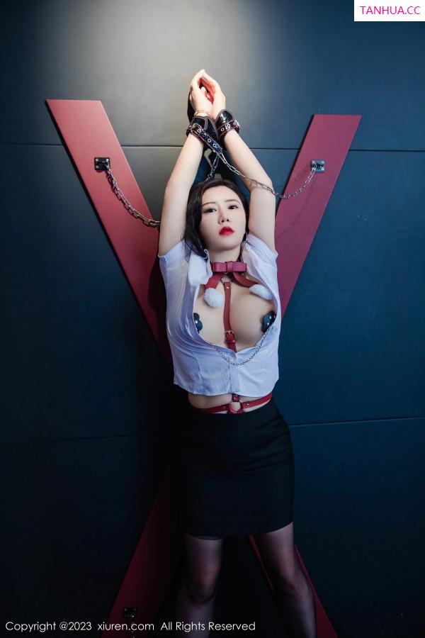 王格 王婉悠 [XiuRen]高清写真图 2023.08.22 No.7267 王婉悠Queen 丰腴美臀第18张图片